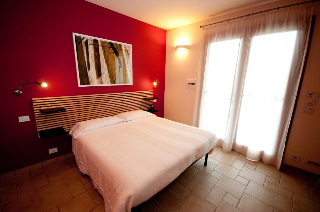 Hotel La Posta Di Torrenova Orbetello Zimmer foto